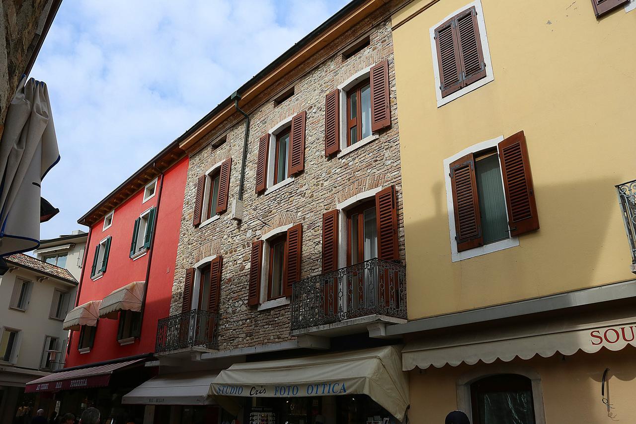 Aurora Sirmione Appartamenti Exterior photo